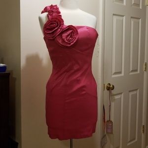 Daisy pink one shoulder short dress ⭐⭐⭐⭐⭐